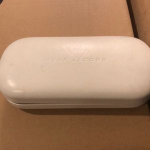 Marc Jacobs sunglasses case